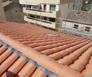 Couvreur à Saint-Paul-de-Vence et à Cannes dans les Alpes-Maritimes (06)