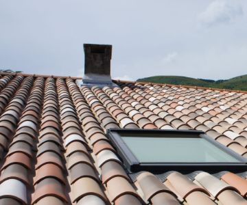 Pose de Velux à Saint-Paul-de-Vence et à Cannes dans les Alpes-Maritimes (06)